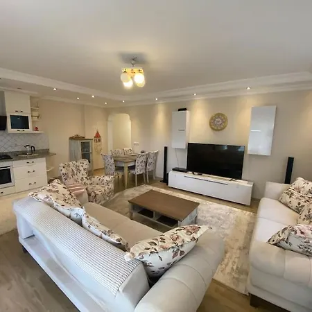 Apartamento Уютная И Просторная Квартира Рядом С Морем *