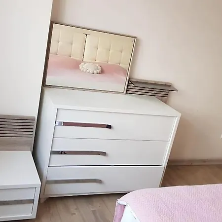 Apartamento Уютная И Просторная Квартира Рядом С Морем