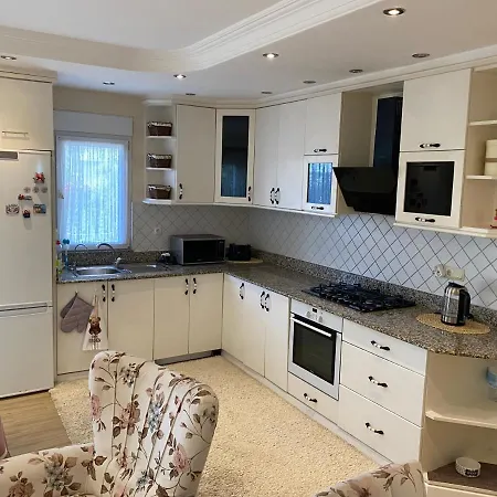 Уютная И Просторная Квартира Рядом С Морем Apartamento *